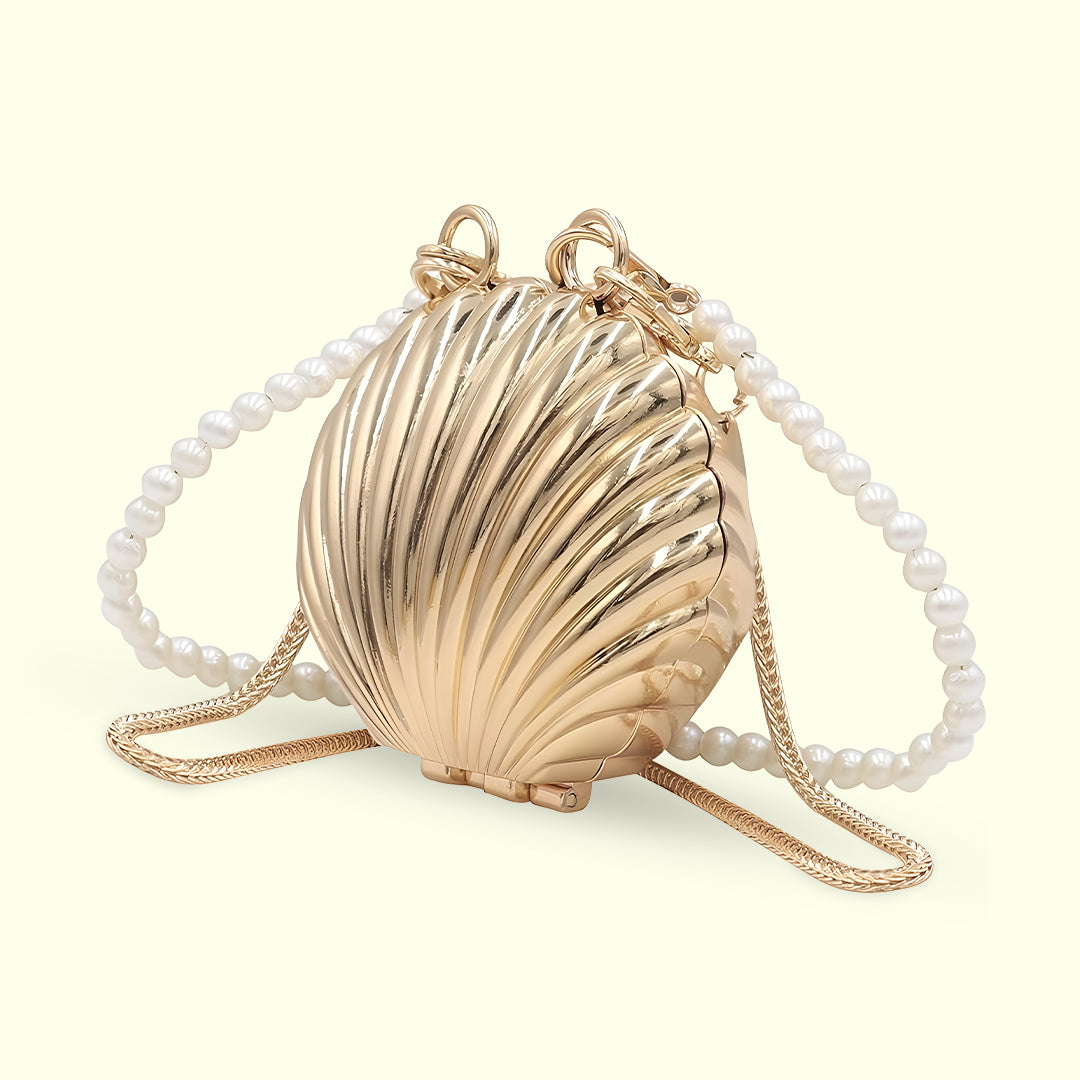 Shell Pendant Handbag