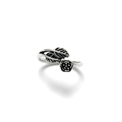 Elegant Floral Leaf Ring