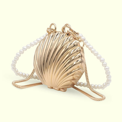 Shell Pendant Handbag