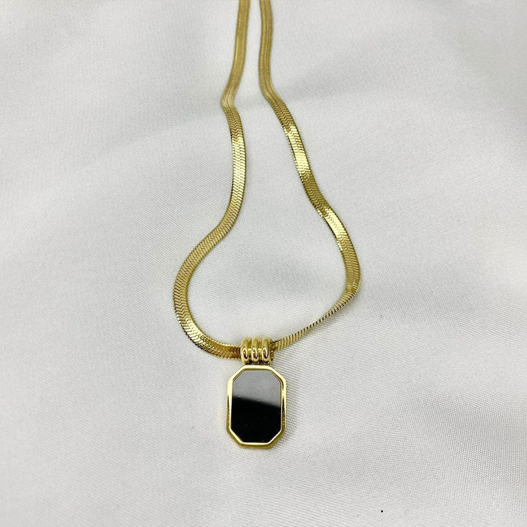 Bold Black Onyx Style Pendant Necklace