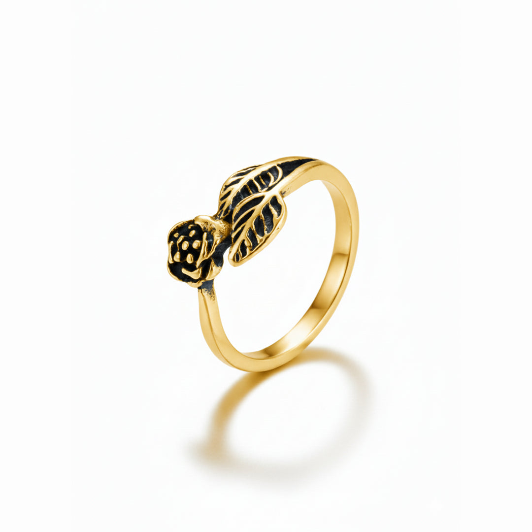 Elegant Floral Leaf Ring